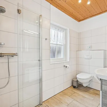 Ferienwohnung Altefaehr 아파트 *