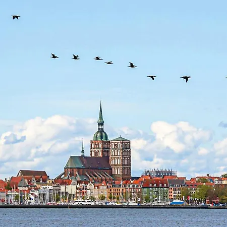 شقة Ferienwohnung Altefaehr