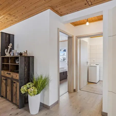 Ferienwohnung Altefaehr شقة *